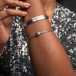 Bracelete de prata 925 oval liso fio quadrado grosso 5 mm com fecho trava - Imagem 2