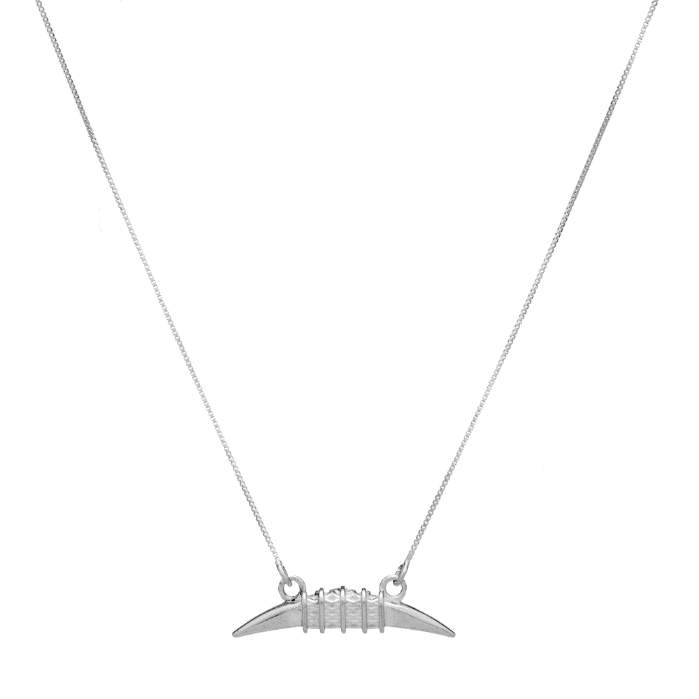 5f88f8fc89f5b6a09243c34117f11703.jpg Colar de prata 925 veneziana dente de sabre trabalhado 45 cm - Imagem 1