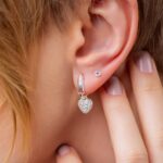 Brinco De Prata 925 Com Pingente Coração Cravejado 2 Cm - Imagem 2