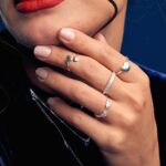 Anel de prata 925 aberto corações cravejados com zircônias - Imagem 2