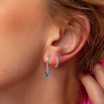 Brinco De Prata 925 Argola Gota Azul Com Zircônias Coloridas 2,1cm - Imagem 2