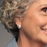 Brinco De Prata 925 Argola Grossa Mini Com Zircônias Branca 1,1 cm - Imagem 2