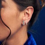 Brinco de prata 925 palito grosso cravejado com zircônias 1,5 cm - Imagem 2