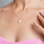 Colar de prata 925 coração cristal com borda cravejada com zircônias 45 cm - Imagem 3