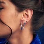 Brinco de prata 925 argola grossa fio meia cana lisa 3 cm - Imagem 2