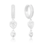 Brinco de prata argola cravejada com dois corações zircônia