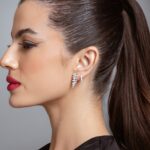 Brinco de prata festa fitas cravejado